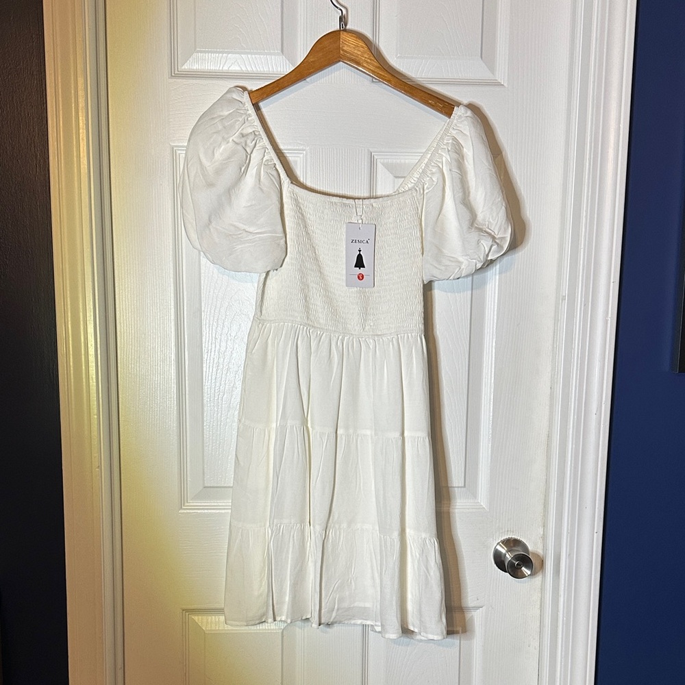 Zesica White Puff Sleeve‎ Smocked Tiered Mini Dress Square Neck Size S NWT